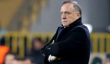 Advocaat Fenerbahçe’den ayrılıyor