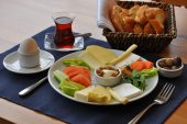 Baharda yorgunluk hissedenlere özel besinler