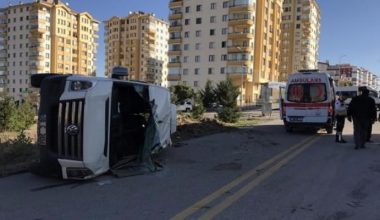 Ankara’da iki öğrenci servisi çarpıştı