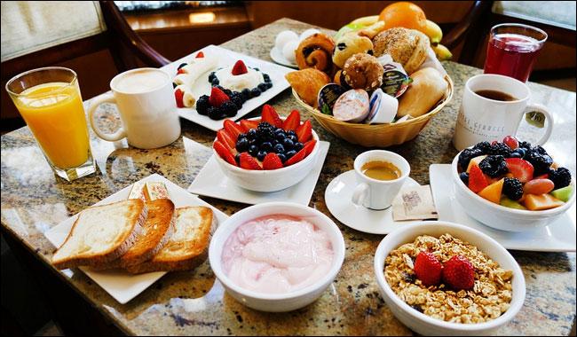 Kahvaltı atlamak sert arter riskini ikiye katlayabilir