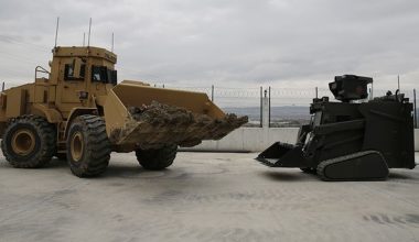 Aselsan Uzaktan Kumandalı Araç Sistemi Çıkardı Aselsan Uzaktan Kumandalı Araç Sistemi Çıkardı