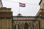 Hollanda, Türkiye Büyükelçisini geri çağırıyor