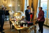 Merkel, Ticaret Savaşının Tehlikelerinden Bahsetti