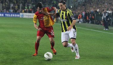 Fenerbahçe ve Galatasaray Derbisi Başlıyor…