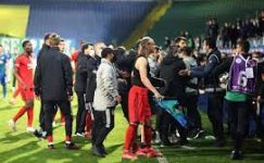 Rizespor-Beşiktaş maçının ardından gerginlik çıktı