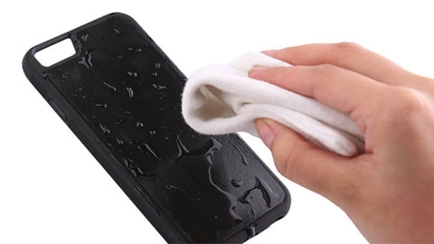 Deri Telefon Kılıfı Nasıl Korunup Temizlenmeli?