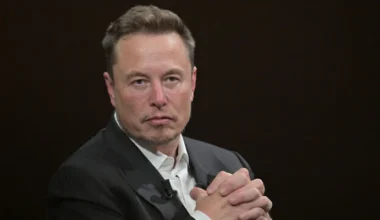 Elon Musk’un X’i büyük sorunlarla karşı karşıya