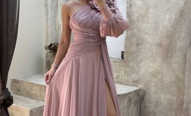 Düğünler İçin Büyüleyici Şifon Abiye ve Prenses Model Elbiseler